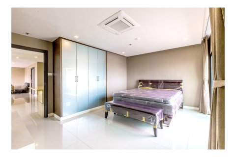 Condominio de 2 dormitorios en Bangkok, Tailandia № 143941 - foto 11