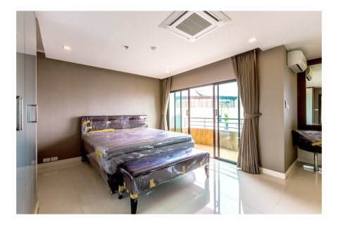 Condominio de 2 dormitorios en Bangkok, Tailandia № 143941 - foto 12