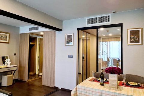 Estudio en el condominio en Pathum Wan, Bangkok, Tailandia № 163055