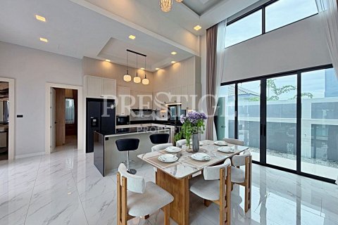 บ้านในพัทยา, ประเทศไทย 4 ห้องนอน № 220674 - รูปถ่าย 6