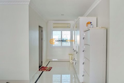 Estudio en el condominio en Jomtien Beach, Pattaya, Tailandia № 57538 - foto 28
