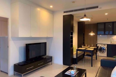 Condominio de 2 dormitorios en Phaya Thai, Bangkok, Tailandia № 47991 - foto 2