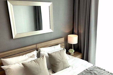 Condominio de 2 dormitorios en Huai Khwang, Bangkok, Tailandia № 47987 - foto 13