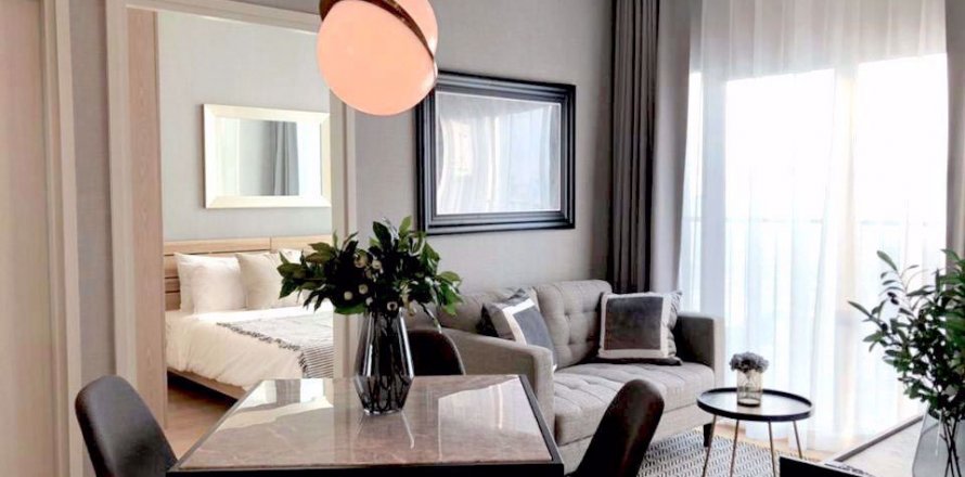 Condominio de 2 dormitorios en Huai Khwang, Bangkok, Tailandia № 47987