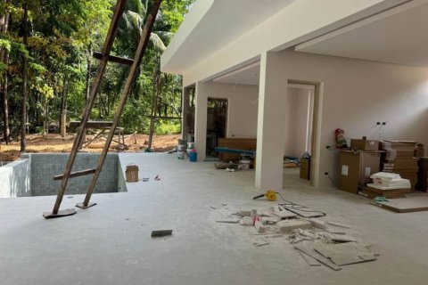 Chalet de 3 dormitorios en Surat Thani, Tailandia № 114151 - foto 4