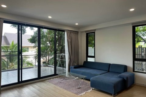 Casa de 5 dormitorios en Phra Khanong, Bangkok, Tailandia № 194555 - foto 11