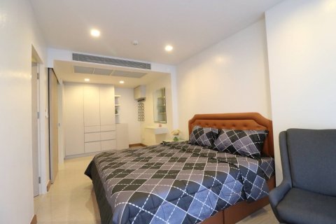 Condominio de 2 dormitorios en Bangkok, Tailandia № 194557 - foto 9