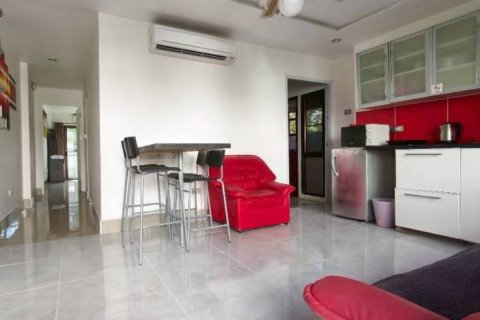 Townhouse in Pattaya, Thailand 5 bedrooms № 157346