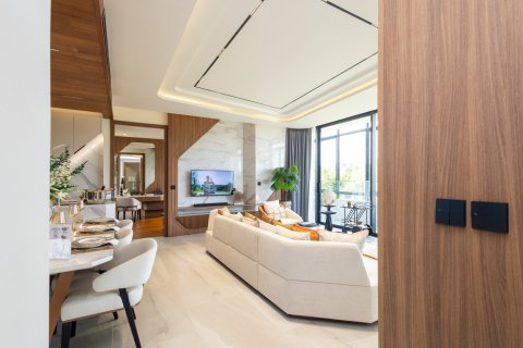Apartamento de 4 habitaciones en Pattaya, Tailandia № 181285 - foto 3