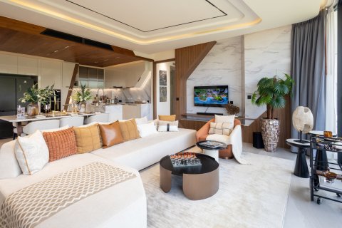 Apartment in Pattaya, Thailand 4 rooms № 181285
