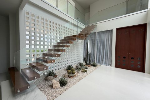 Chalet de 3 dormitorios en Pran Buri, Tailandia № 169750 - foto 15