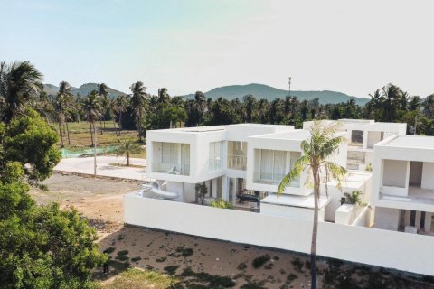 Chalet de 3 dormitorios en Pran Buri, Tailandia № 169750 - foto 24