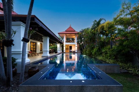 Chalet de 3 dormitorios en Hua Hin, Tailandia № 169749 - foto 6