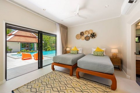 Chalet de 3 dormitorios en Phuket, Tailandia № 134626 - foto 7