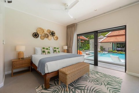 Chalet de 3 dormitorios en Phuket, Tailandia № 134626 - foto 9
