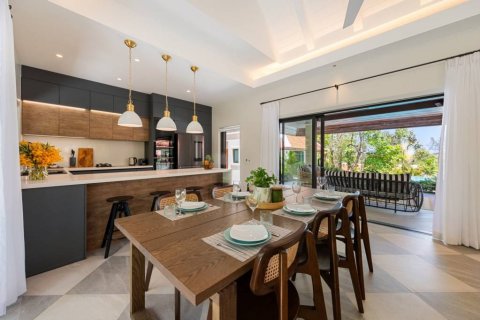 Chalet de 3 dormitorios en Phuket, Tailandia № 134626 - foto 5
