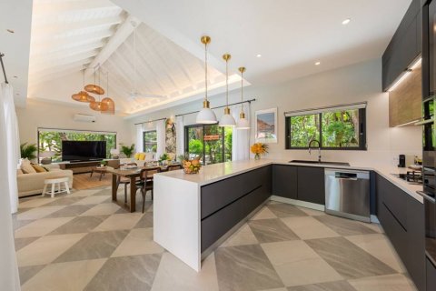 Chalet de 3 dormitorios en Phuket, Tailandia № 134626 - foto 3