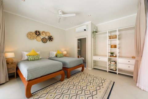 Chalet de 3 dormitorios en Phuket, Tailandia № 134626 - foto 8