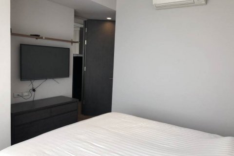 Condominio de 1 dormitorio en Bangkok, Tailandia № 66861 - foto 12