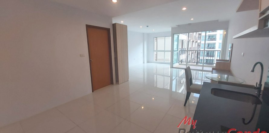 Estudio en el condominio en Bang Lamung, Tailandia № 205268