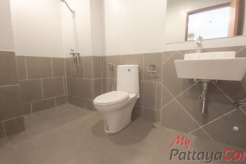 Condominio de 1 dormitorio en Bang Lamung, Tailandia № 205269 - foto 12