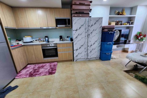 Condominio de 1 dormitorio en Pattaya, Tailandia № 203919 - foto 3