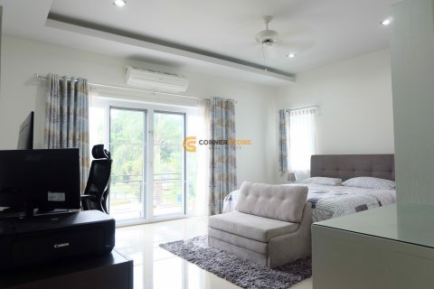 Estudio en Pattaya, Tailandia № 135210 - foto 29