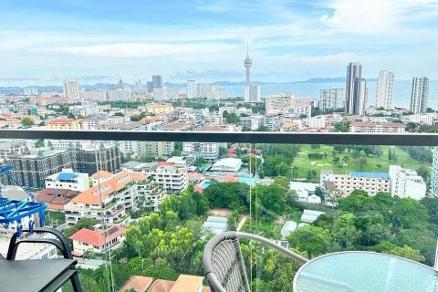 Apartamento de 2 habitaciones en Pattaya, Tailandia № 135201 - foto 3