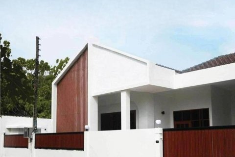 Casa de 3 dormitorios en Phuket, Tailandia № 114193