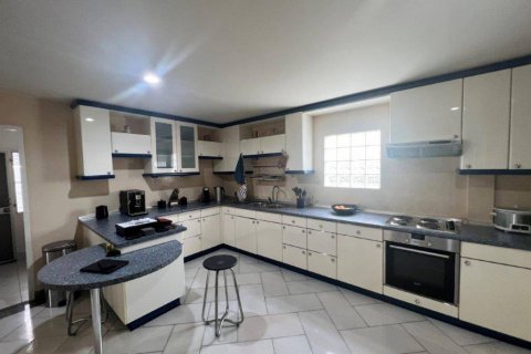 Casa de 4 dormitorios en Hua Hin, Tailandia № 114195 - foto 9