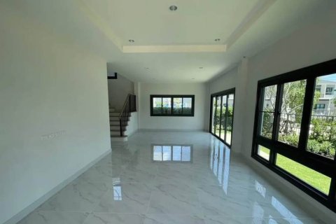 Casa de 4 dormitorios en Phuket, Tailandia № 151073 - foto 2