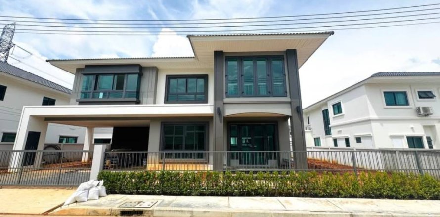 Casa de 4 dormitorios en Phuket, Tailandia № 151073