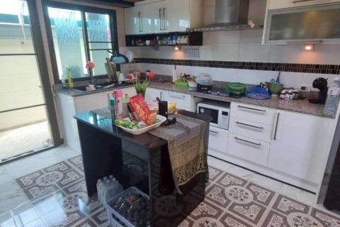 Casa de 3 dormitorios en Sattahip, Tailandia № 151068 - foto 9