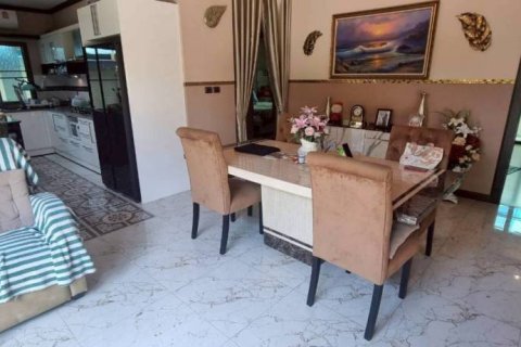 Casa de 3 dormitorios en Sattahip, Tailandia № 151068 - foto 2