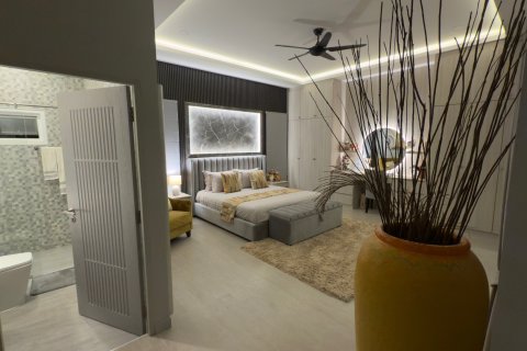 Villa in Hua Hin, Thailand 4 Schlafzimmer № 169965 - Foto 8