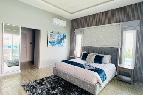 Villa in Hua Hin, Thailand 3 Schlafzimmer № 169966 - Foto 5