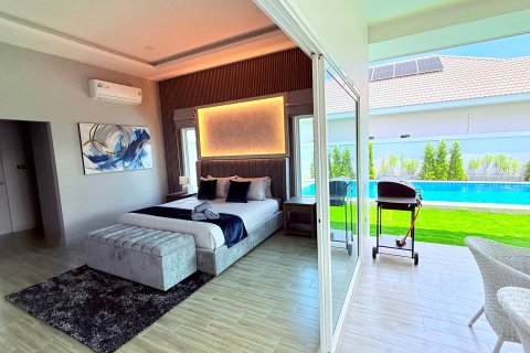 Villa in Hua Hin, Thailand 3 Schlafzimmer № 169966 - Foto 6