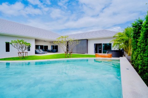 Villa in Hua Hin, Thailand 3 Schlafzimmer № 169966 - Foto 13