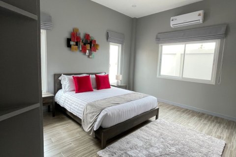 Villa in Hua Hin, Thailand 3 Schlafzimmer № 169966 - Foto 3
