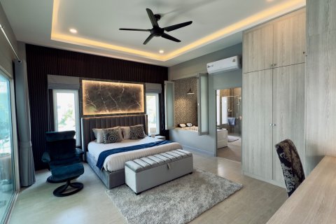 Villa in Hua Hin, Thailand 3 Schlafzimmer № 169966 - Foto 29