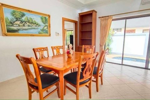 Casa de 3 dormitorios en Pattaya, Tailandia № 134264 - foto 7