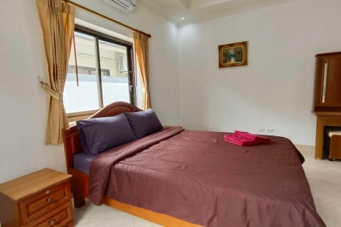 Casa de 3 dormitorios en Pattaya, Tailandia № 134264 - foto 10