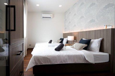 Casa de 4 dormitorios en Bang Lamung, Tailandia № 134266 - foto 23
