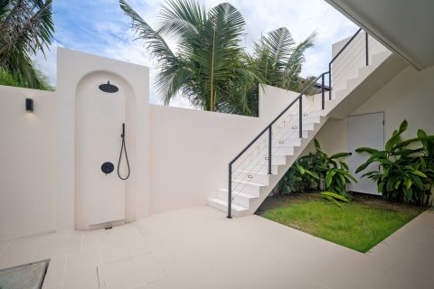 Chalet de 4 dormitorios en Phuket, Tailandia № 139715 - foto 15