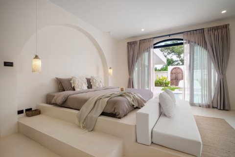 Chalet de 4 dormitorios en Phuket, Tailandia № 139715 - foto 10