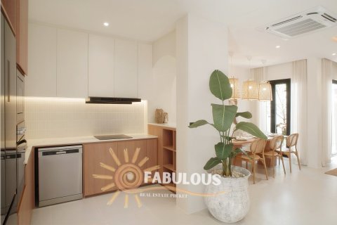 Chalet de 3 dormitorios en Phuket, Tailandia № 179282 - foto 4