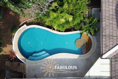 Chalet de 3 dormitorios en Chalong, Tailandia № 179286 - foto 3
