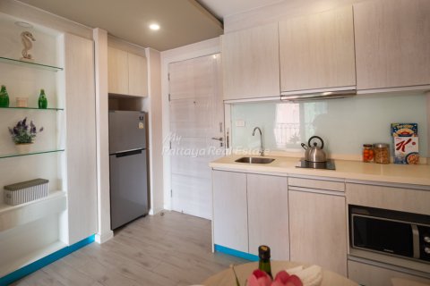 Condominio de 1 dormitorio en Bang Lamung, Tailandia № 205170 - foto 2
