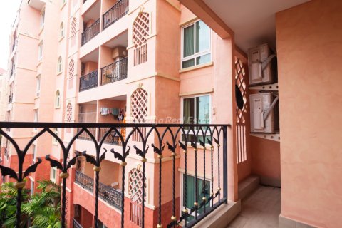 Condominio de 1 dormitorio en Bang Lamung, Tailandia № 205170 - foto 12