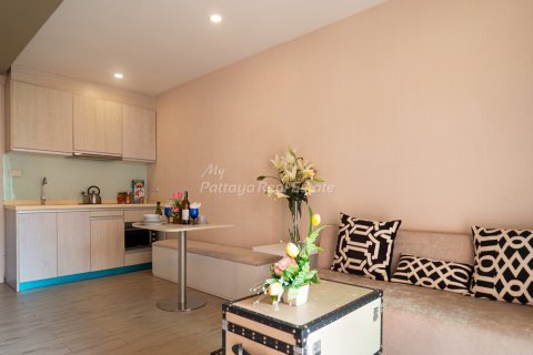 Condominio de 1 dormitorio en Bang Lamung, Tailandia № 205170 - foto 4